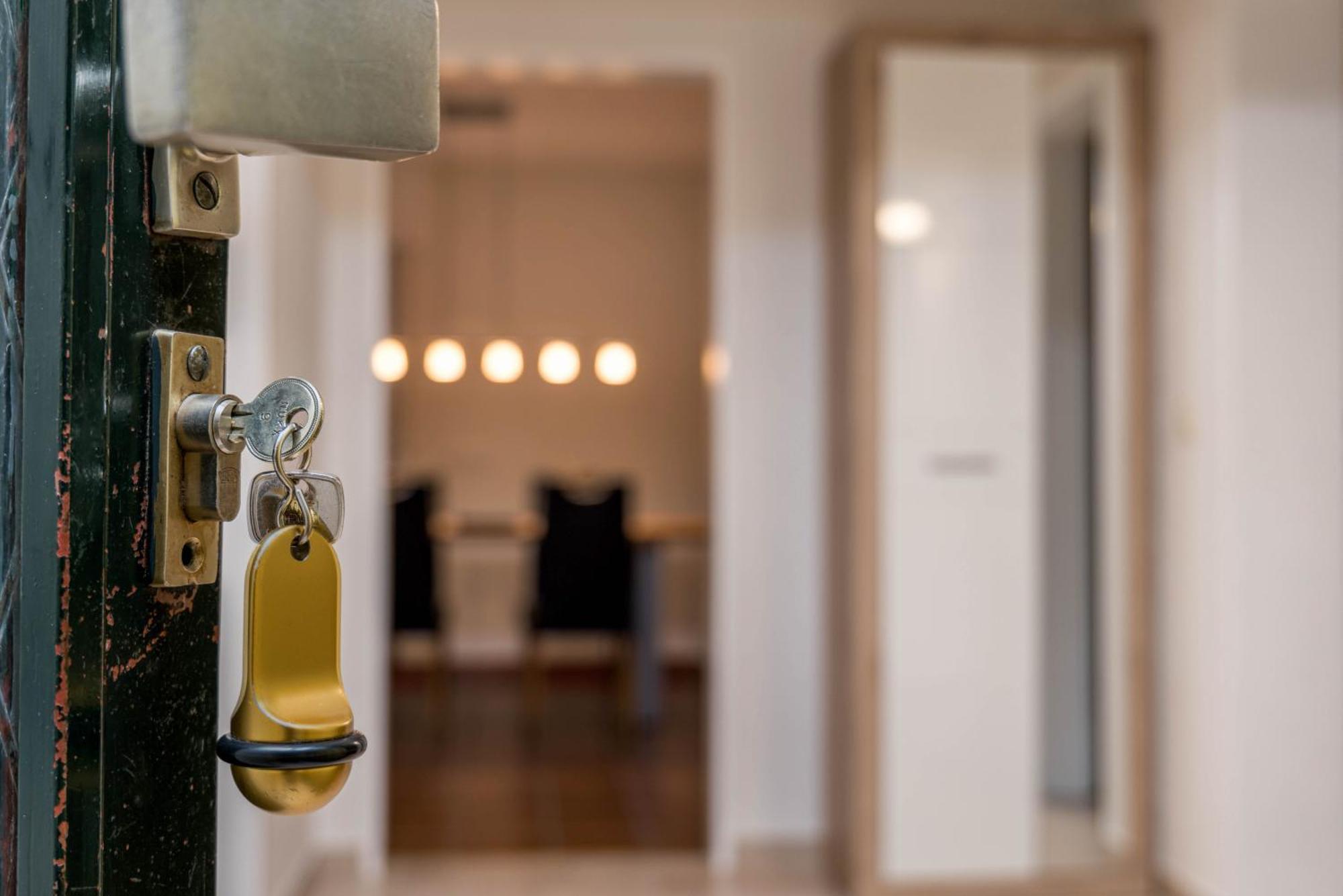 Riesling Appartement For 2 - 4 People - Billiards - Balcony With Mosel View - Parking - Wine Barrel Bar - Fully Equipped Kitchen - Netflix - Waiputv - 3 Km From Cochem Klotten Exteriér fotografie