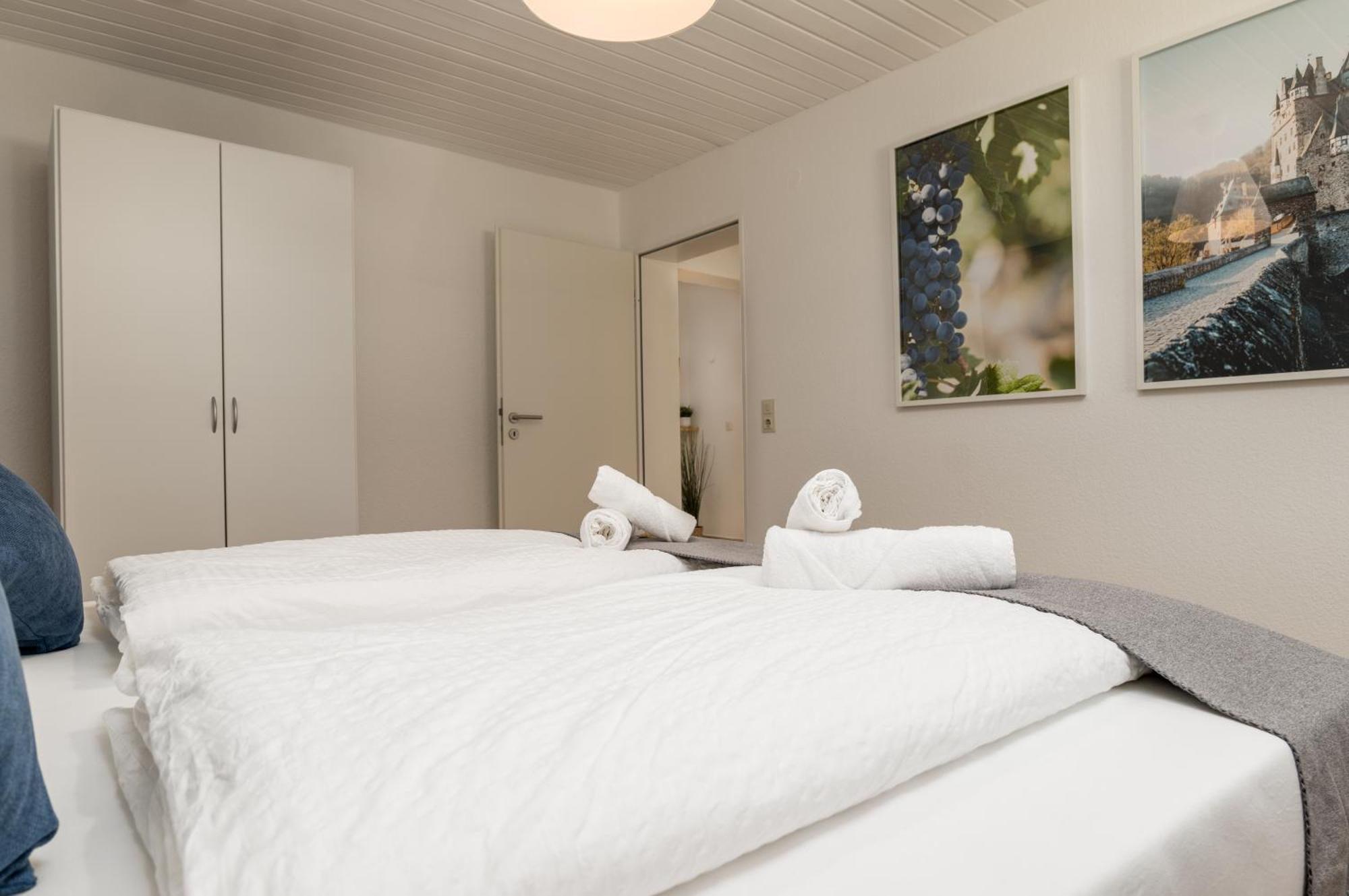 Riesling Appartement For 2 - 4 People - Billiards - Balcony With Mosel View - Parking - Wine Barrel Bar - Fully Equipped Kitchen - Netflix - Waiputv - 3 Km From Cochem Klotten Exteriér fotografie