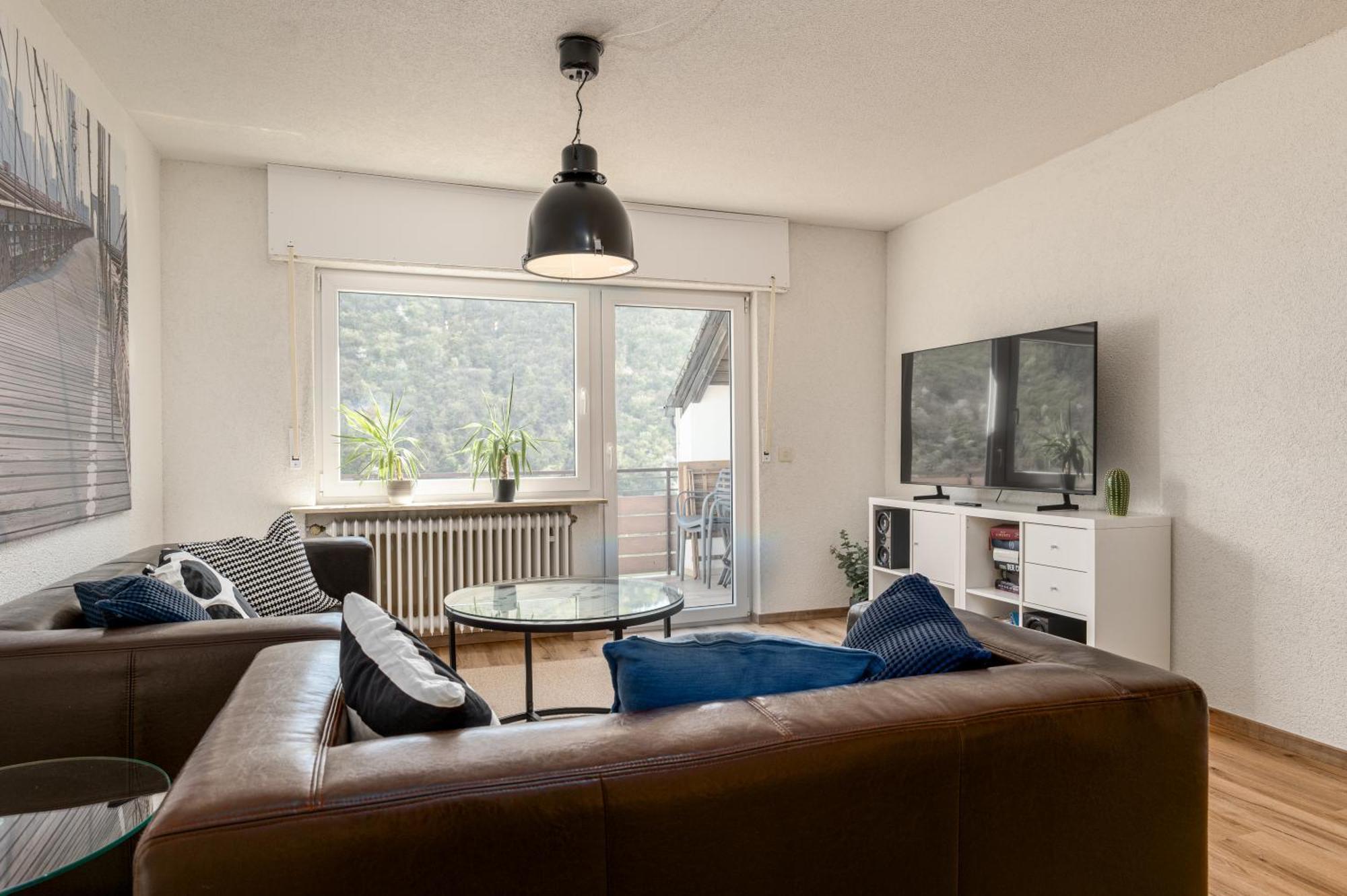 Riesling Appartement For 2 - 4 People - Billiards - Balcony With Mosel View - Parking - Wine Barrel Bar - Fully Equipped Kitchen - Netflix - Waiputv - 3 Km From Cochem Klotten Exteriér fotografie